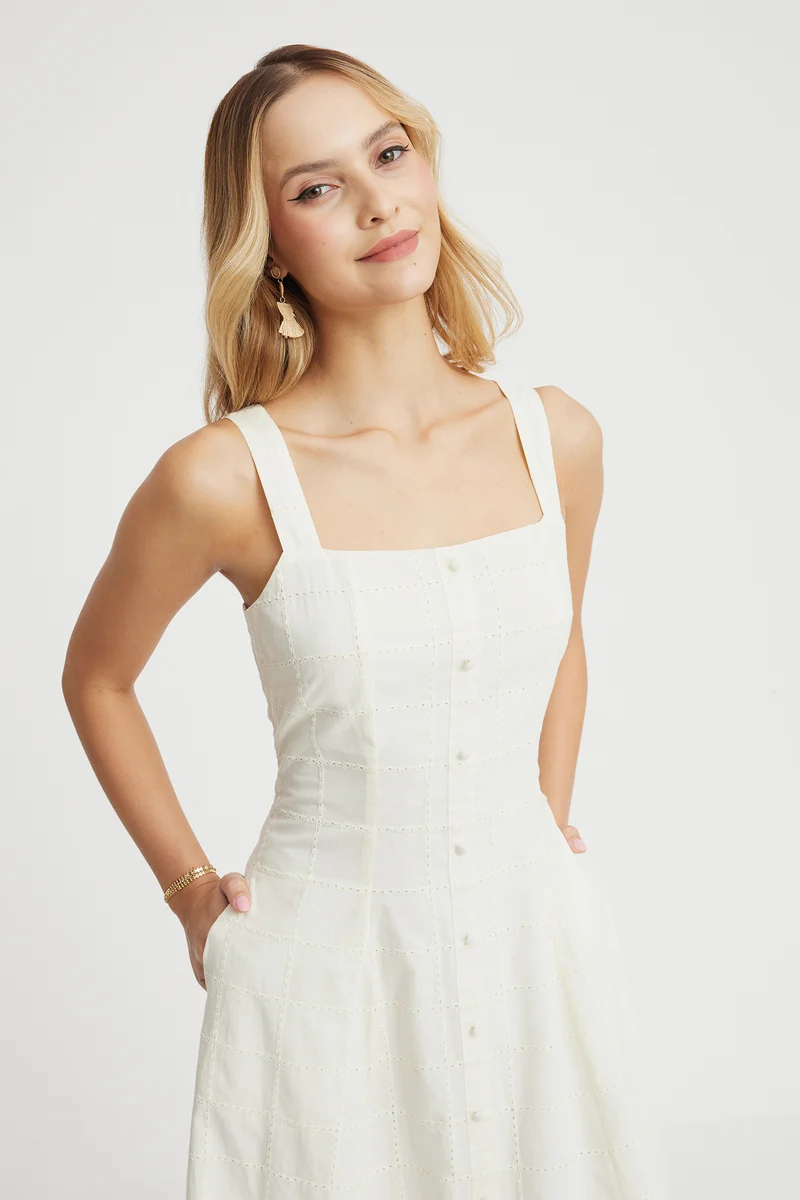 Tobden|100% Viscose Strap Embroidered Dress