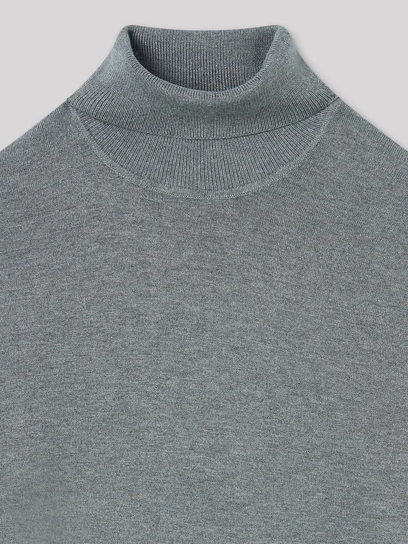 Pull col roulé en viscose certifiée