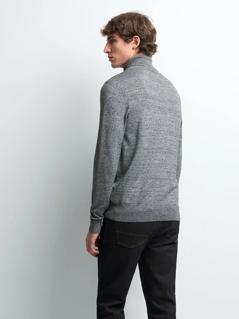Pull col roulé en viscose certifiée