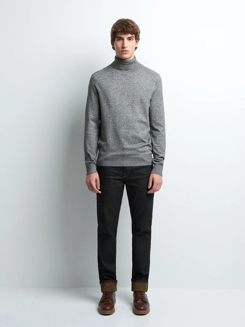 Pull col roulé en viscose certifiée
