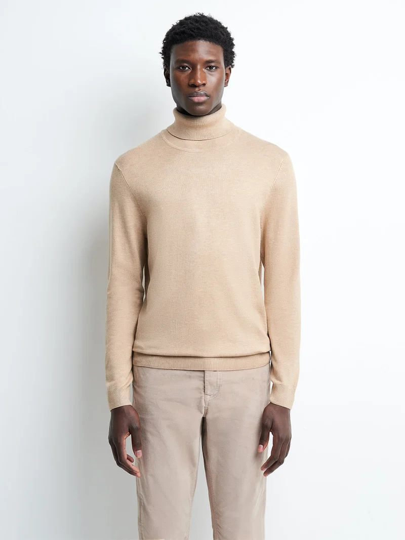 Pull col roulé en viscose certifiée