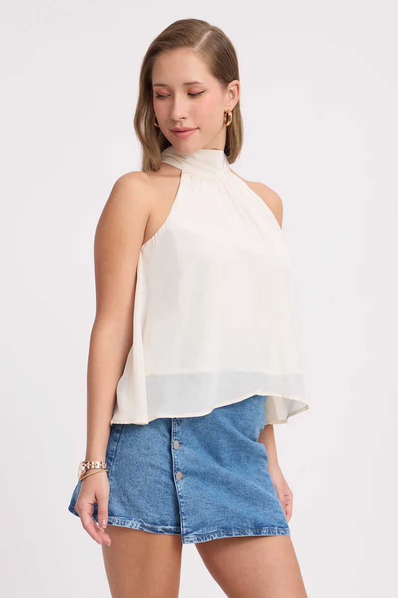 Jisoo|100% Viscose Halter Neck Tie-Up Flowy Top