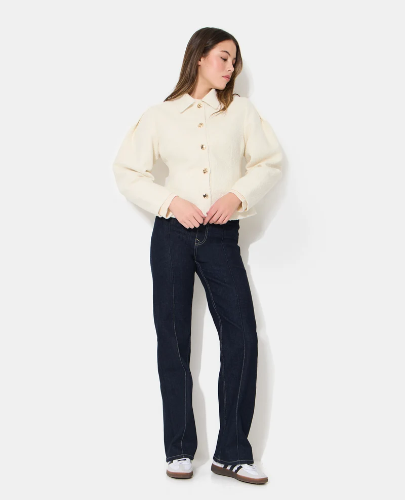 Veste cintrée en tweed avec boutons bijoux