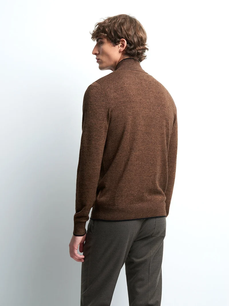 Pull col cheminée zippé