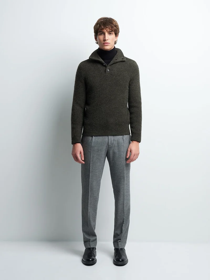 Pull col boutonné