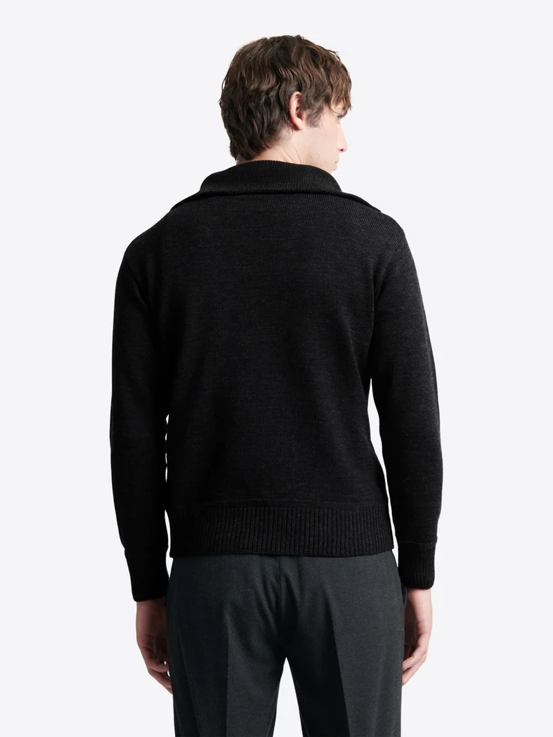 Pull à col cheminée en laine mérinos