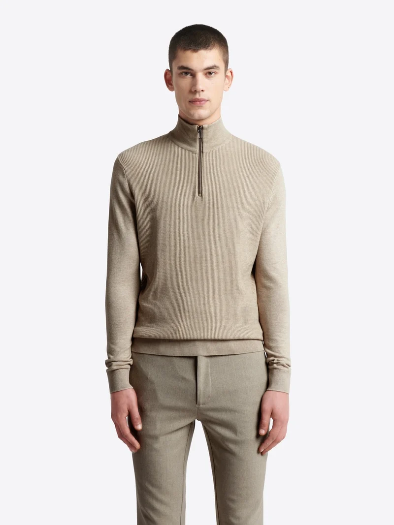 Pull à col cheminée en viscose certifiée