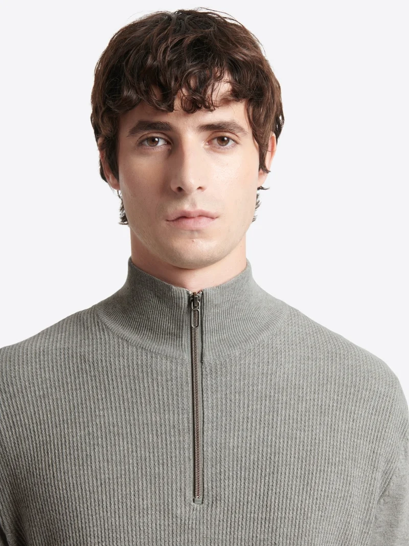 Pull à col cheminée en viscose certifiée