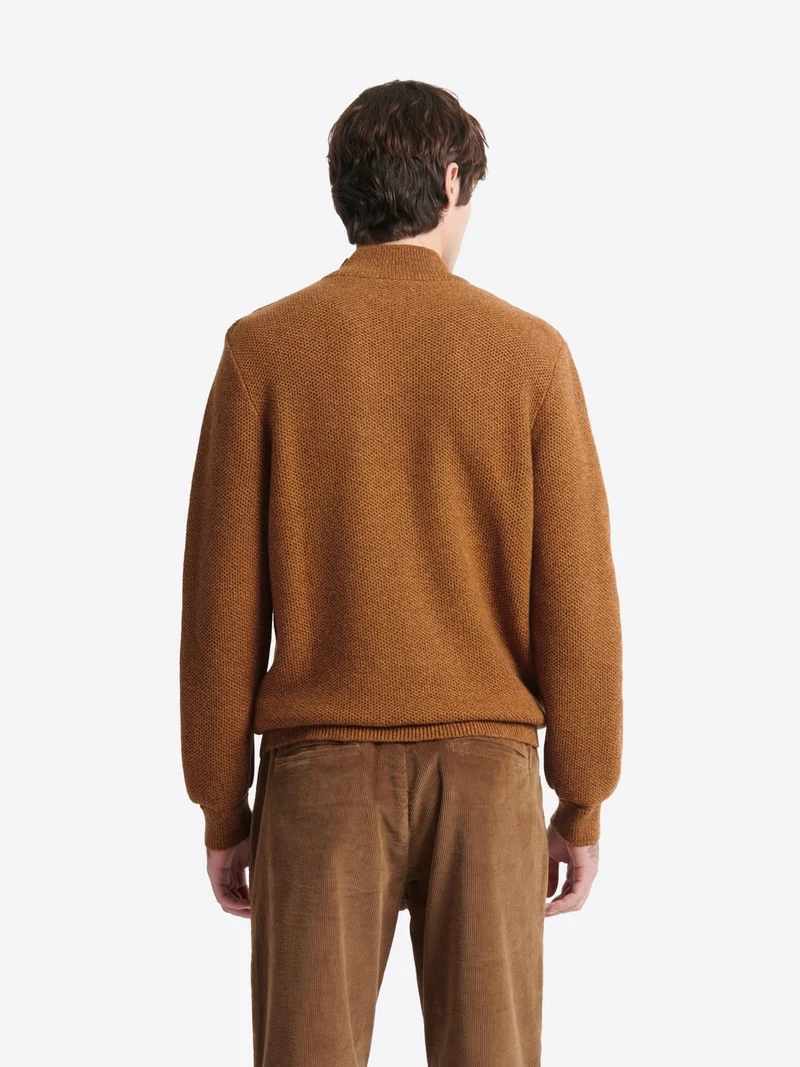 Pull col cheminée chiné épaule boutonnée