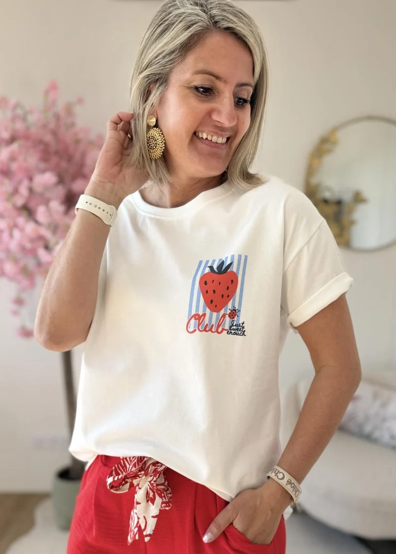 Tee shirt strawberry