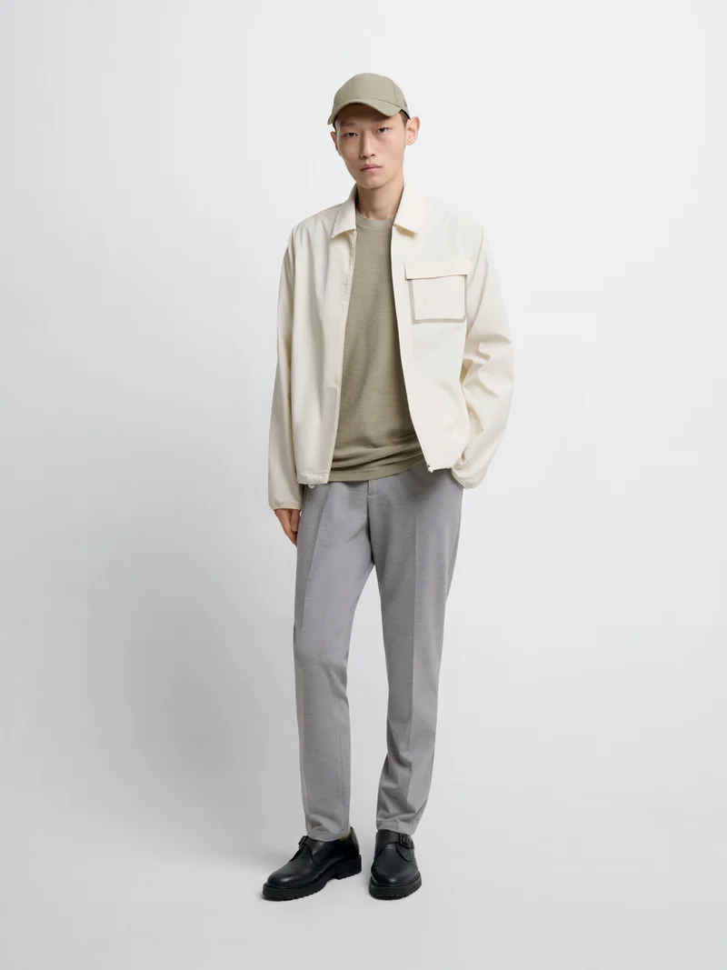 Chino à pinces taille semi-élastiquée