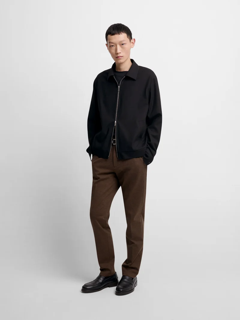 Chino à pinces taille semi-élastiquée