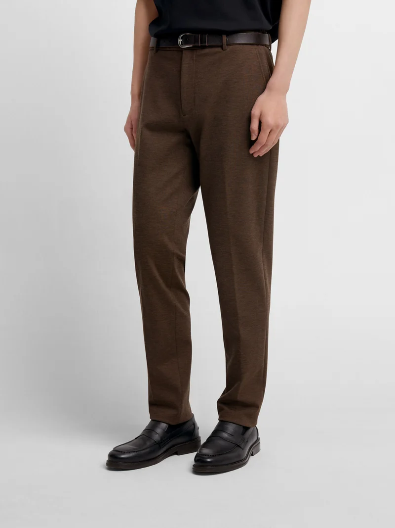 Chino à pinces taille semi-élastiquée