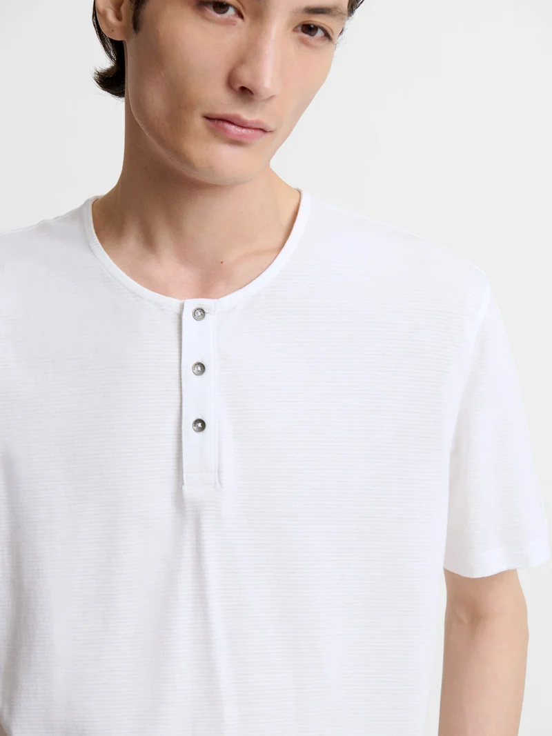 T-shirt col tunisien en coton