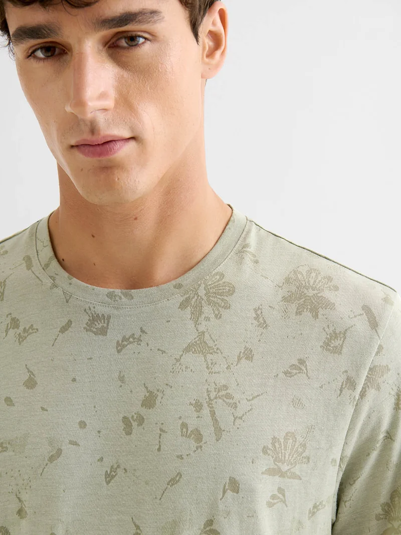 T-shirt col rond fleuri