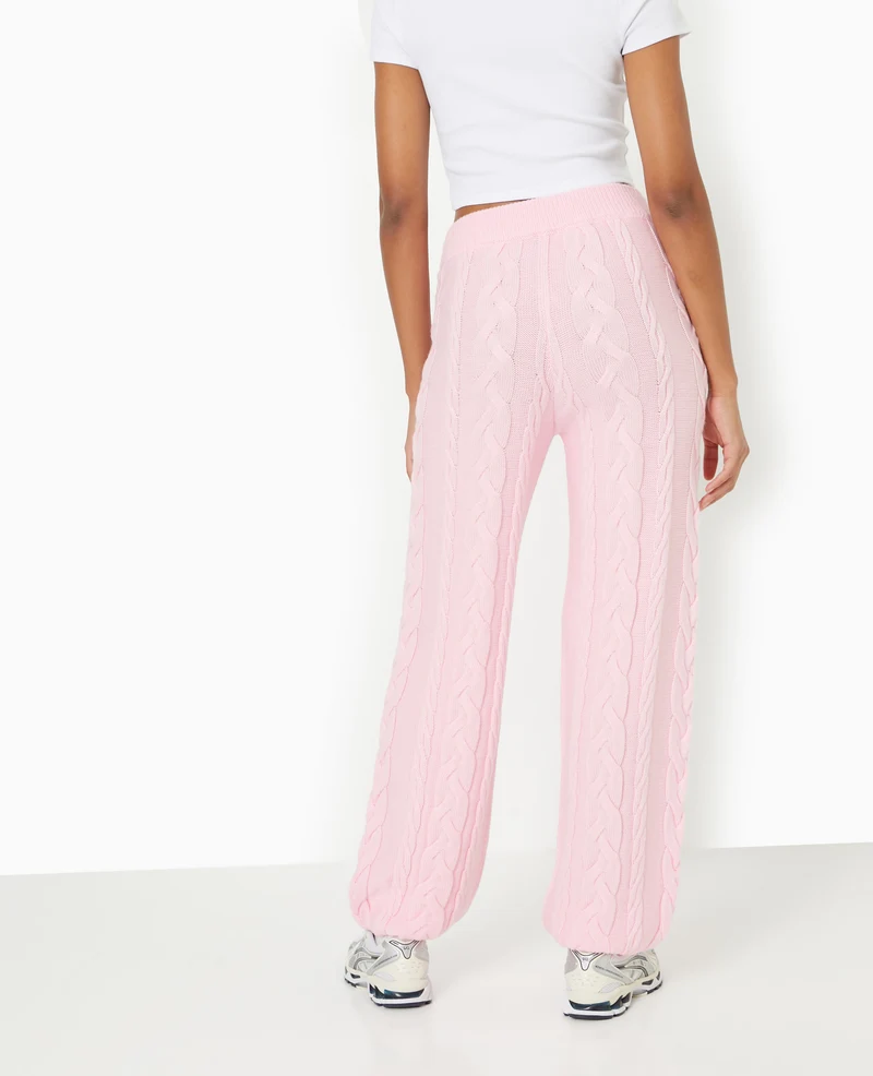 Pantalon droit en maille torsadée