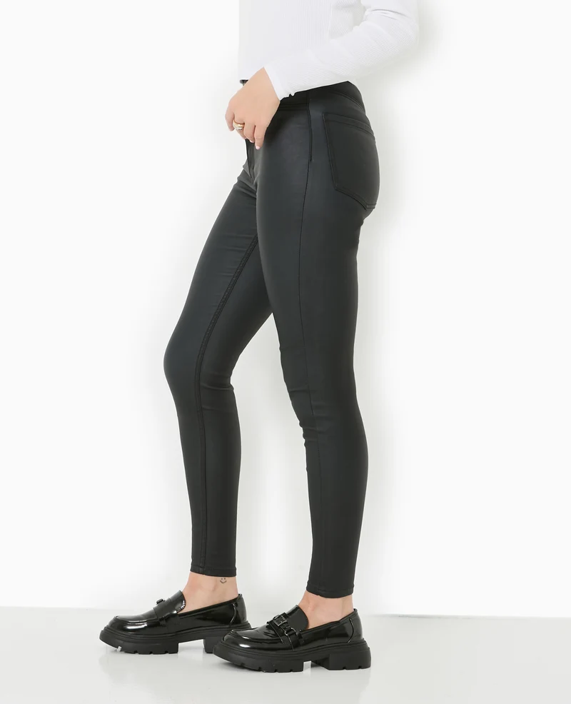 Jean skinny enduit effet cuir