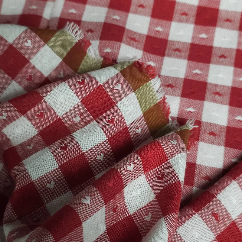 Tissé Teint | 100 % Coton | Queen of Hearts | Cœurs Vichy | Cerise | Fableism