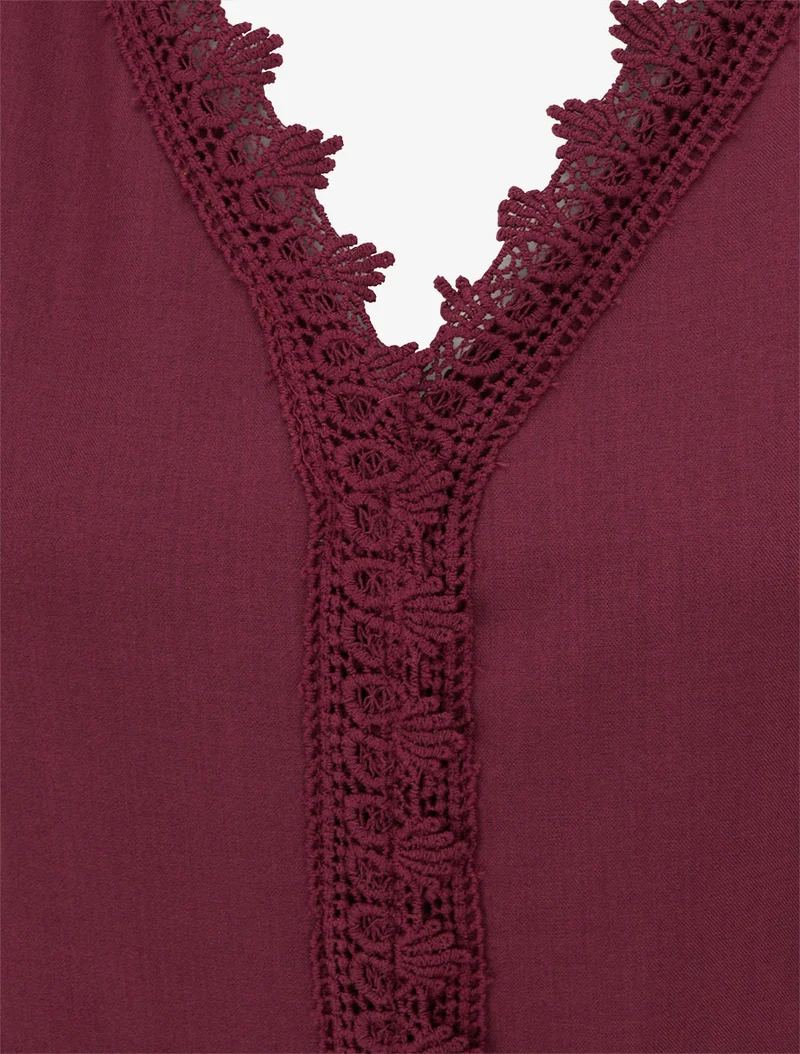 Robe évasée unie à manches longues et dentelle - Lie de vin