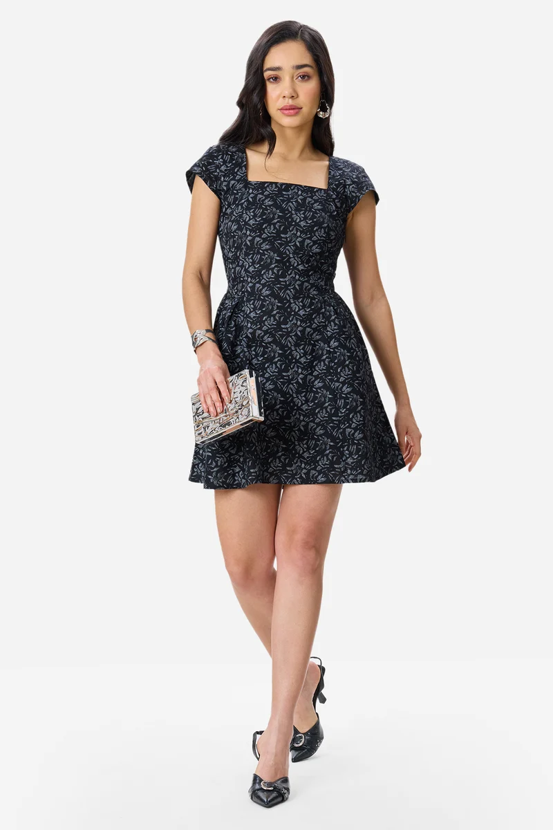 Noss|Linen Fit & Flare Gathered Mini Dress