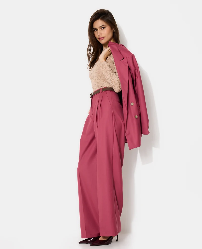 Pantalon large taille haute avec ceinture