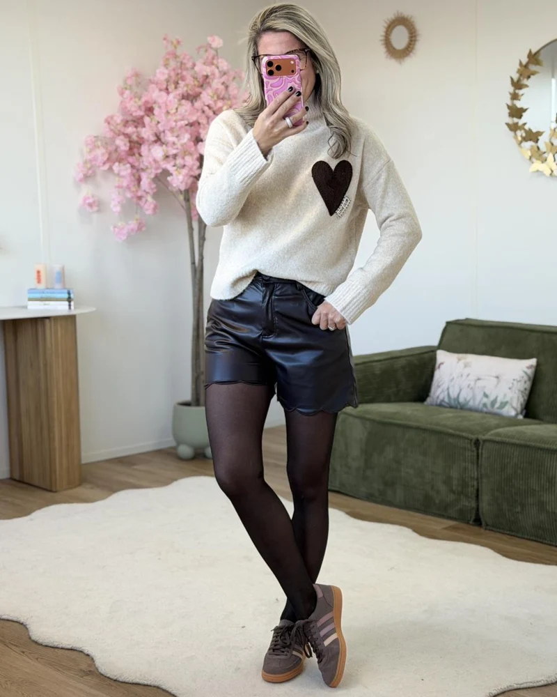 Short Tya marron (taille petit)