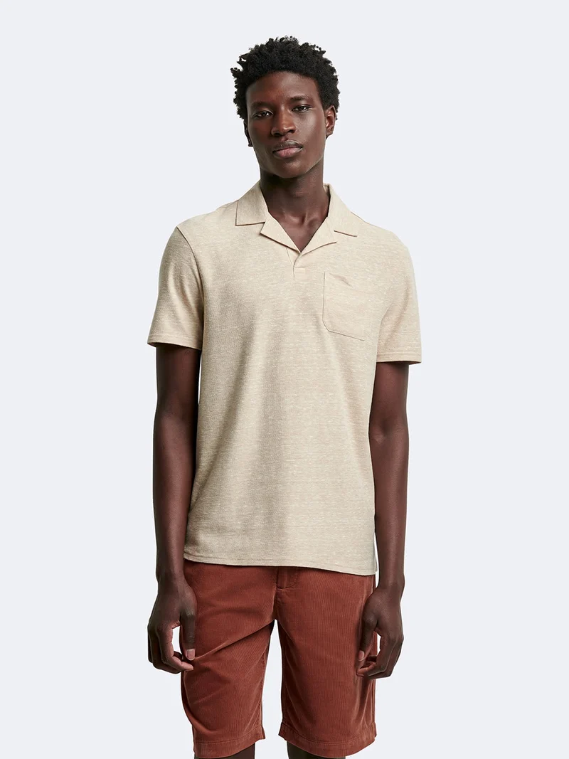 Polo manches courtes col requin