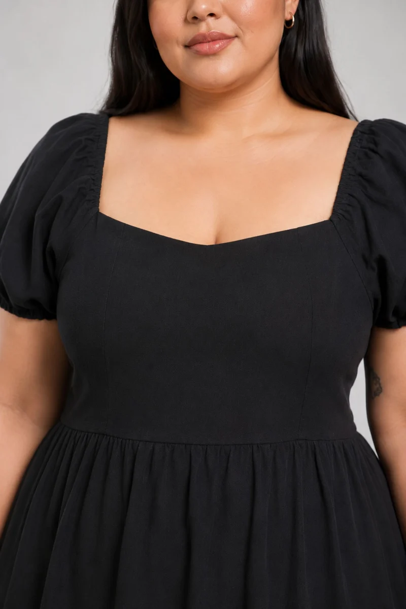 Viana|Cotton Mini Dress With Sweetheart Neck