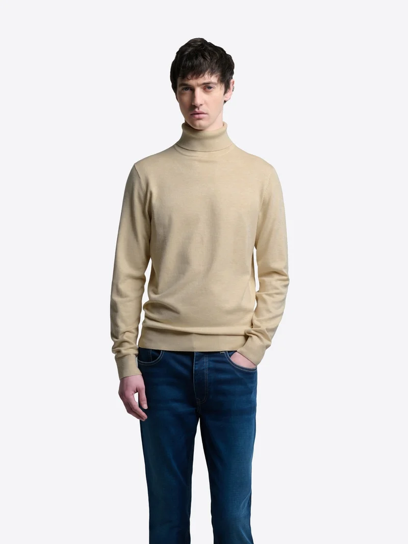Pull col roulé en viscose certifiée