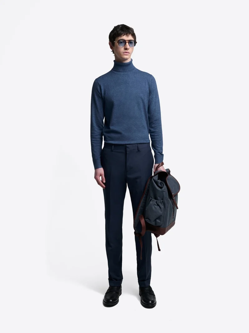 Pull col roulé en viscose certifiée
