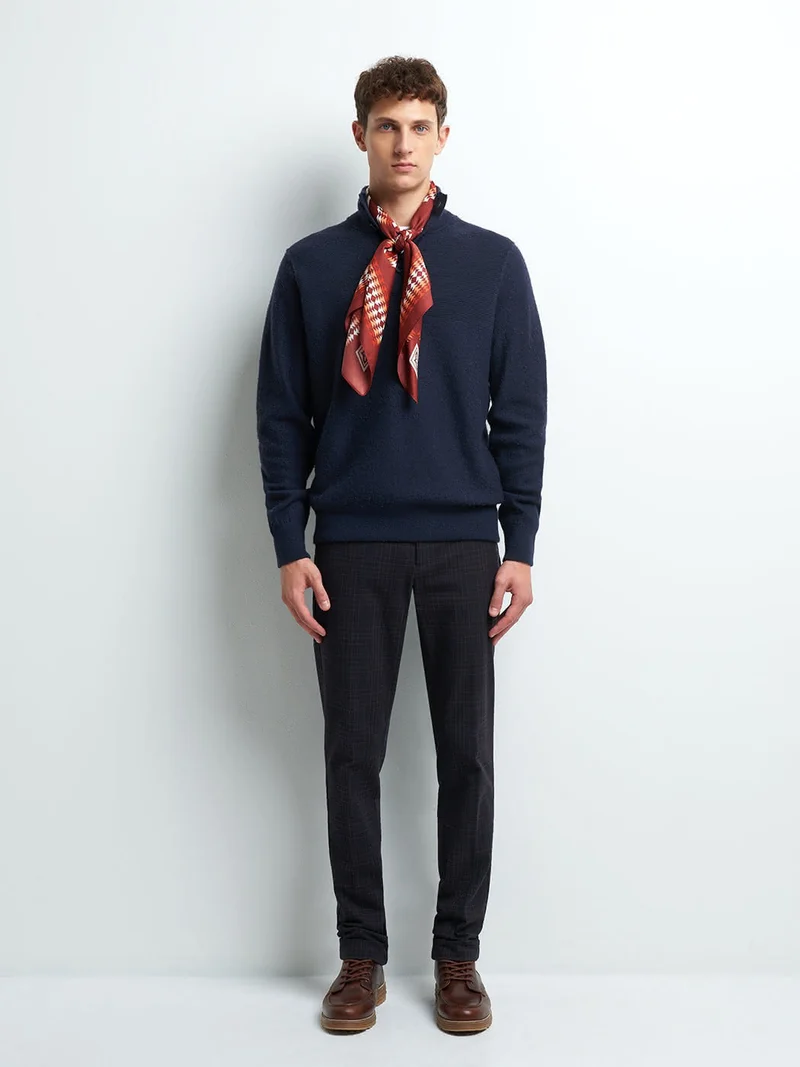 Pull col cheminée montant boutonné