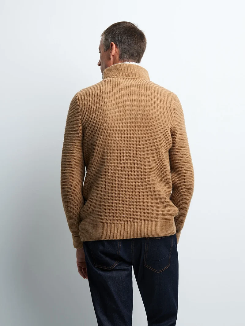 Pull col montant zippé