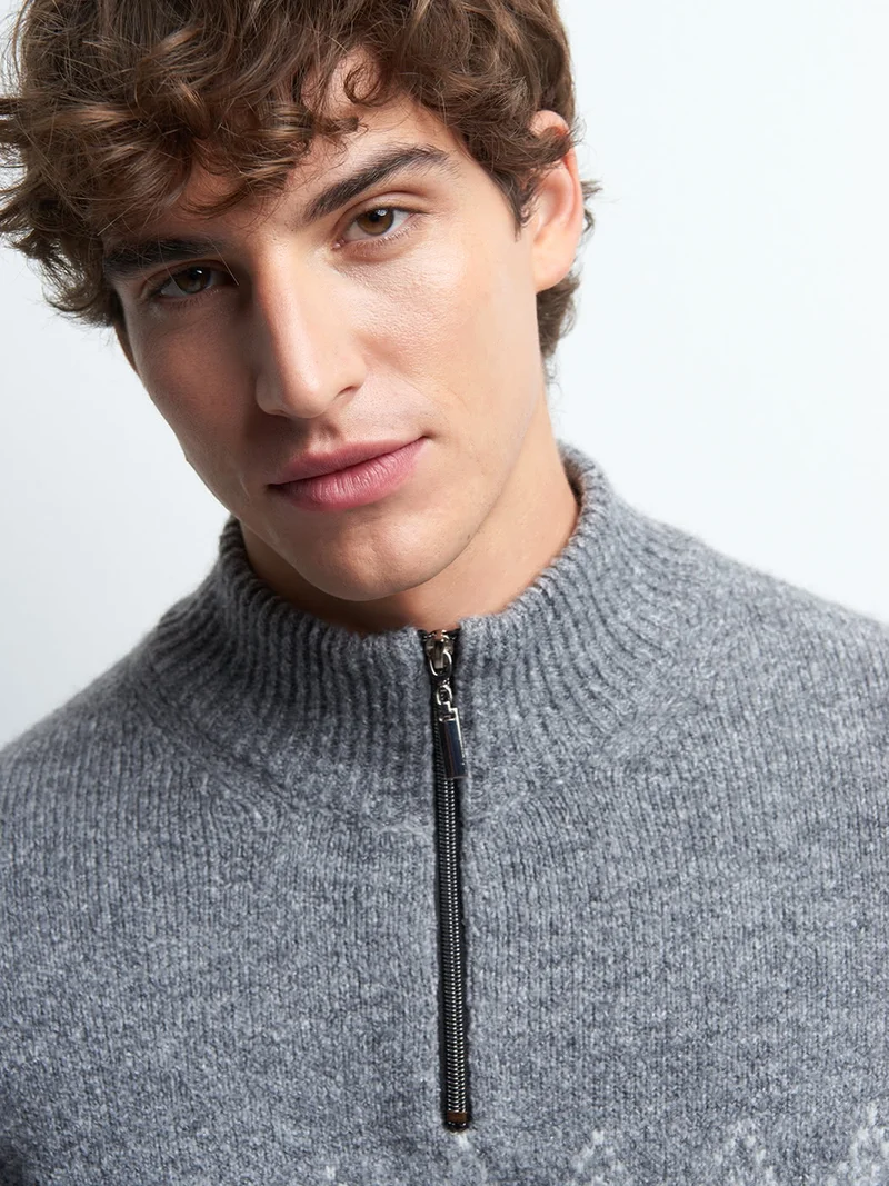 Pull col montant