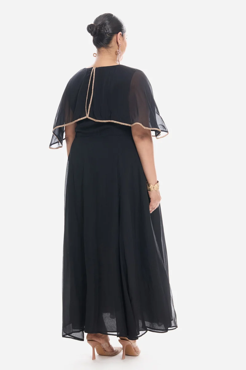 Vioa|Viscose V Neck Laced Cape Dress