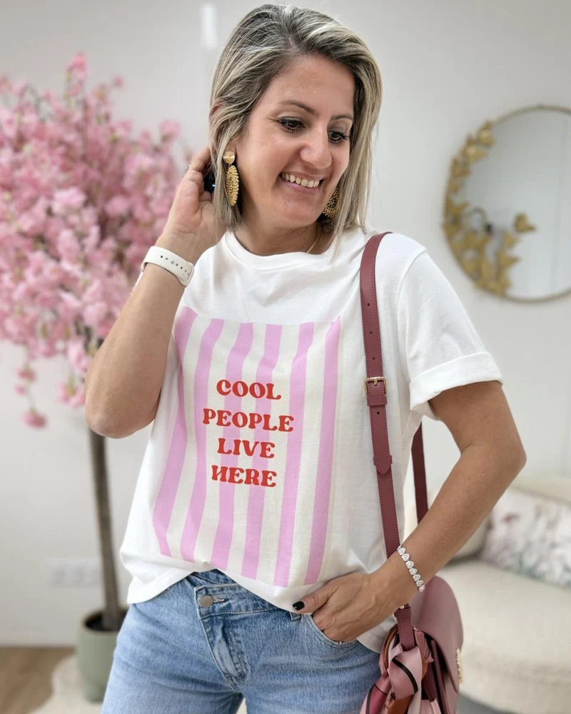 T shirt cool people