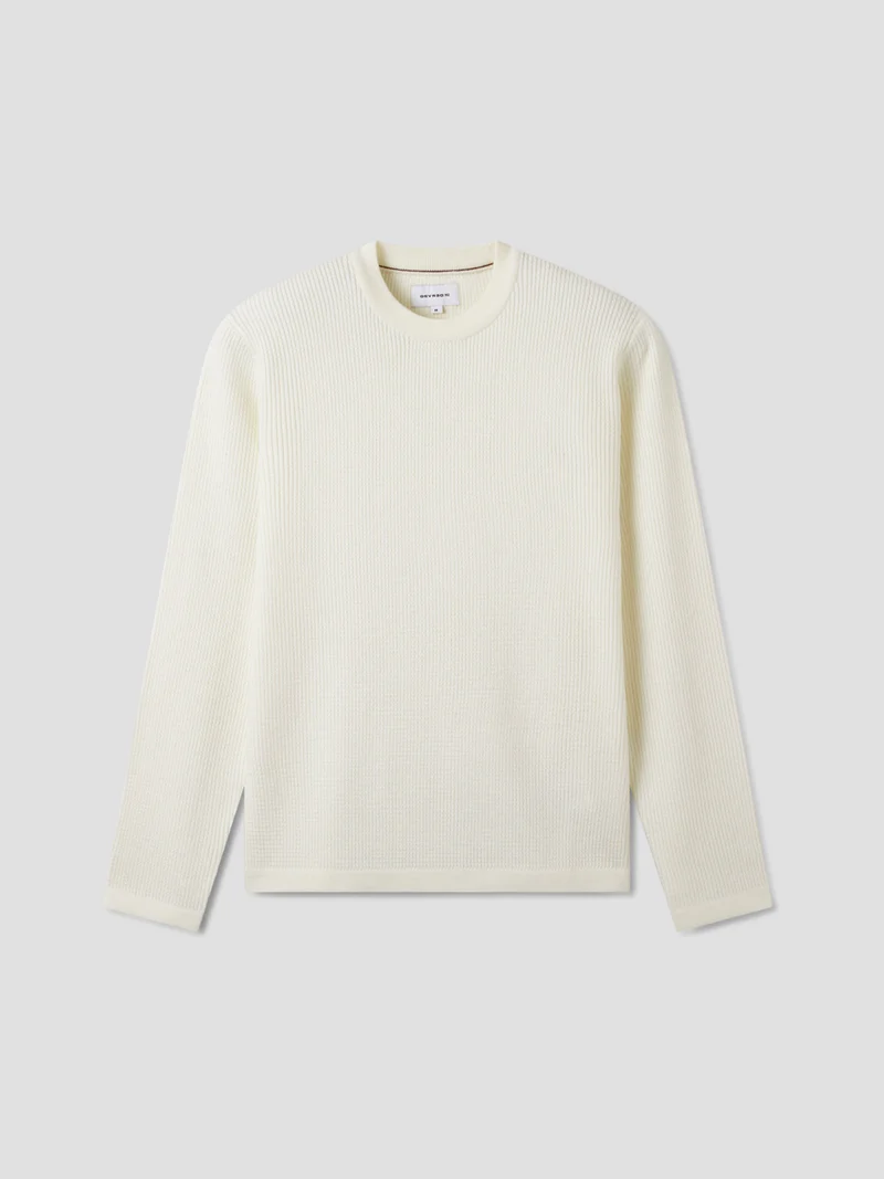 Pull col rond en maille torsadée