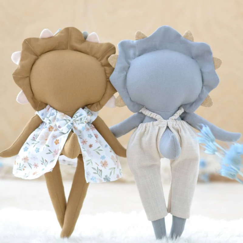 Patron de couture PDF | Poupée dinosaure Tricératops | Mes Petites Lunes