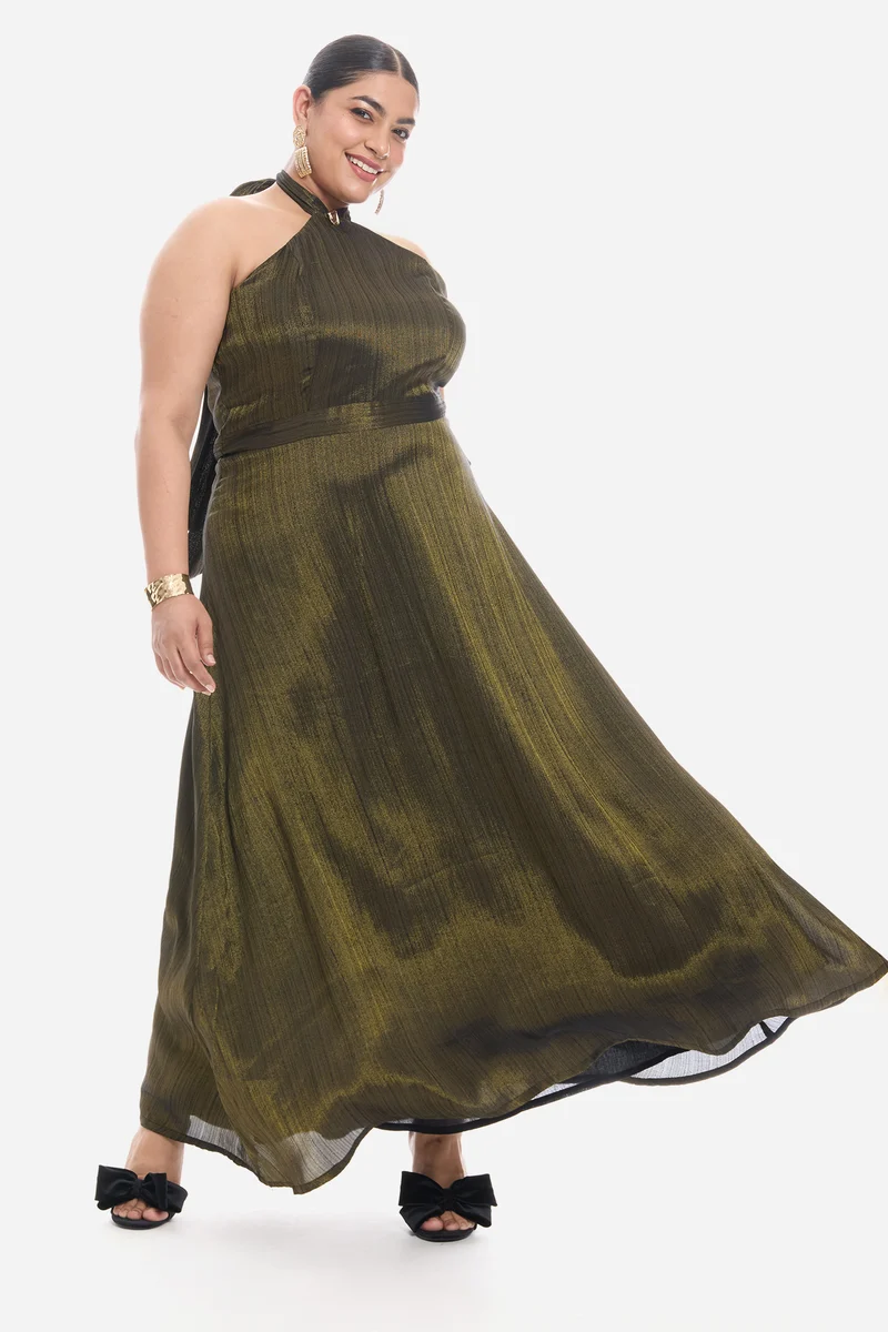 Visia|Viscose Sleeveless Halter Neck Maxi Dress