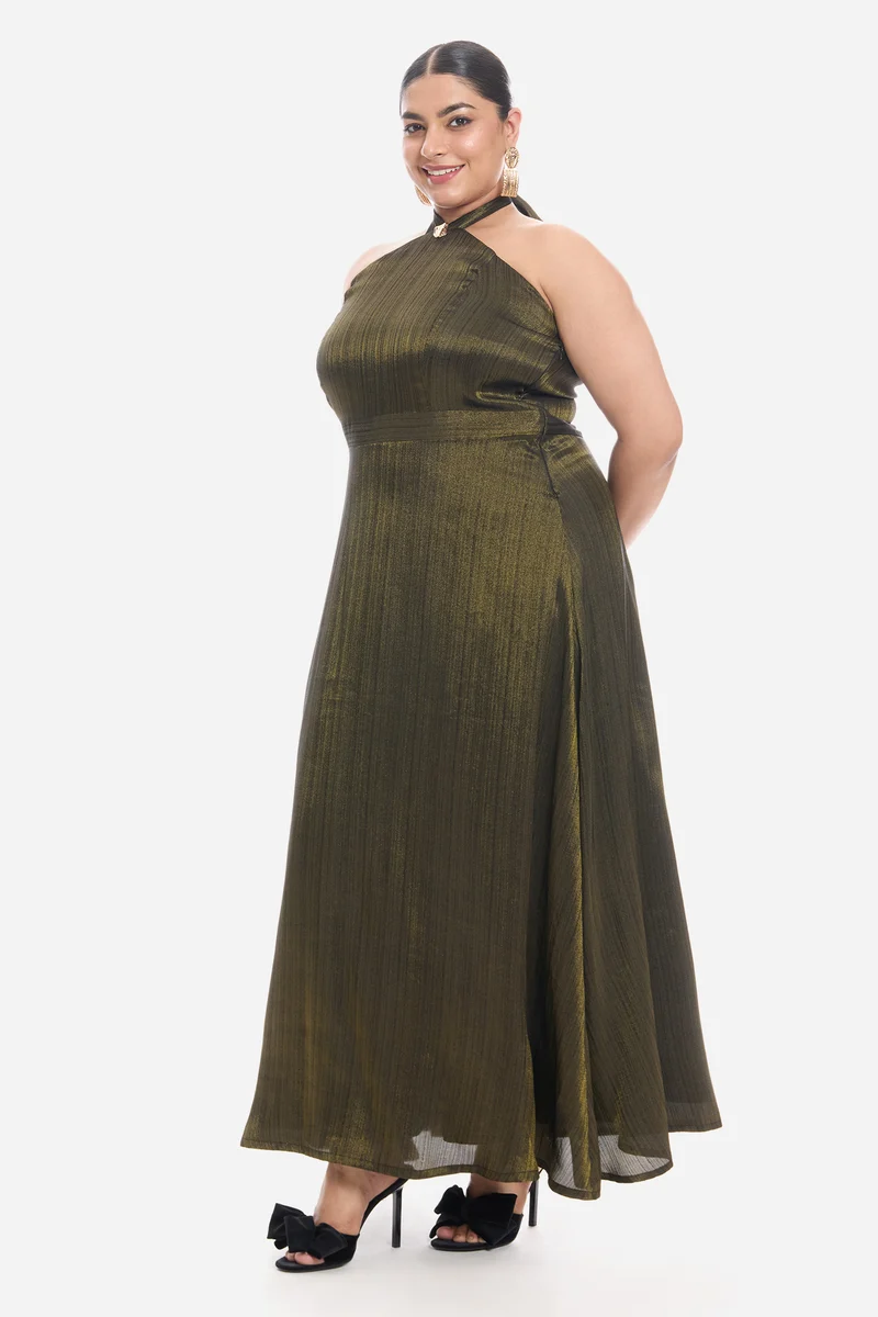 Visia|Viscose Sleeveless Halter Neck Maxi Dress