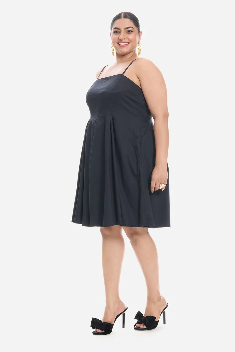 Vitna|Cotton Strappy Panelled Midi Dress