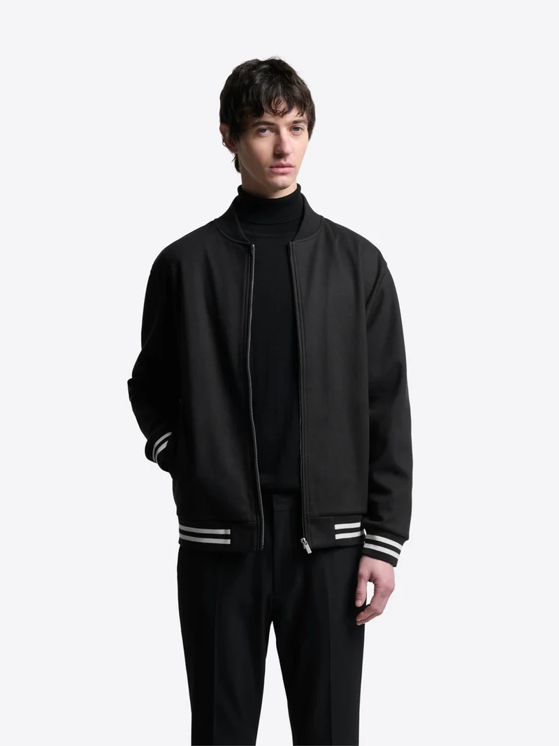Veste légère col polo zippé