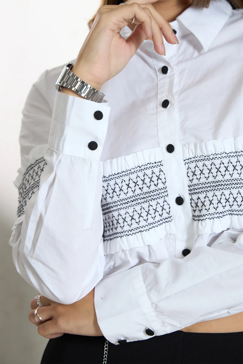 Romy|100% Cotton Smocked Crop Shirt