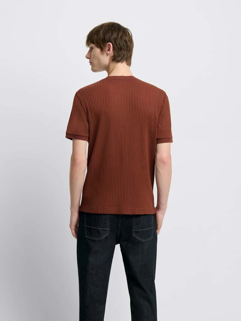 T-shirt col rond côtelé