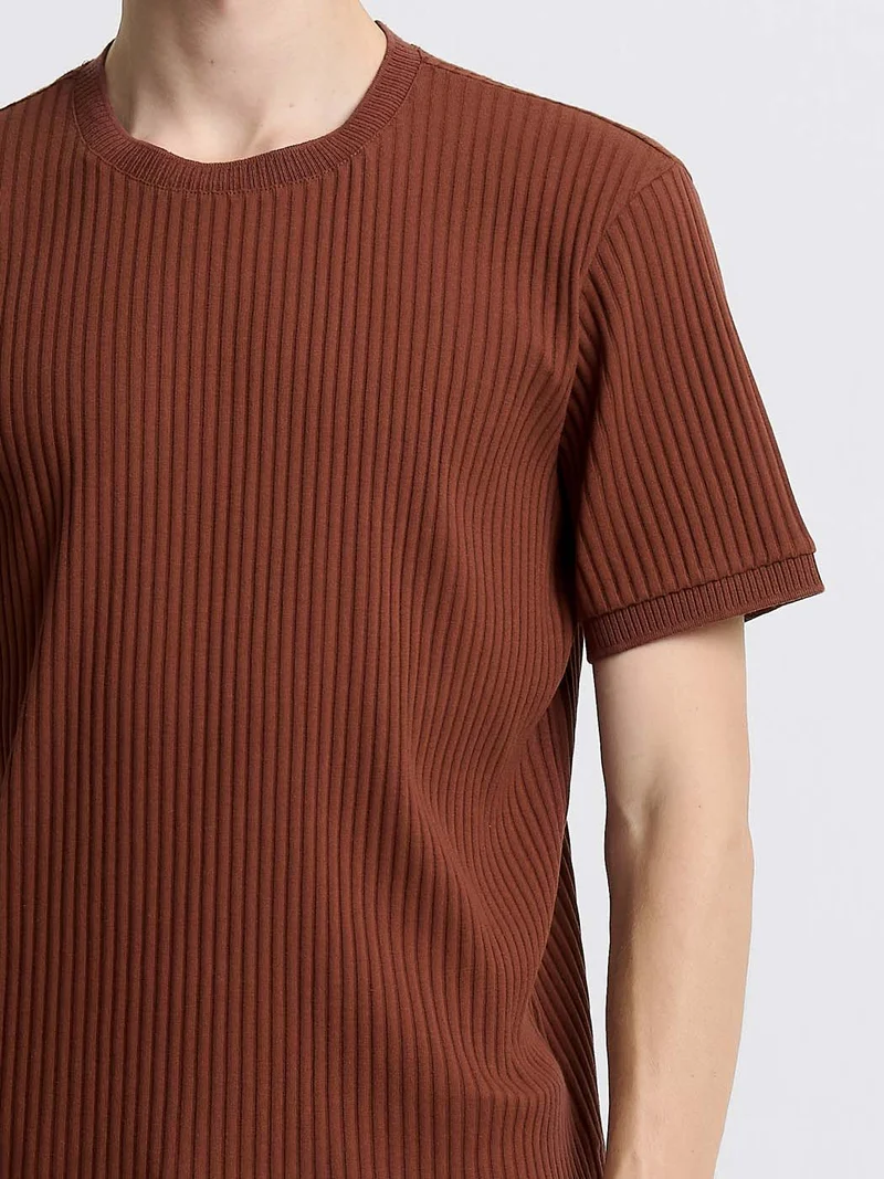 T-shirt col rond côtelé
