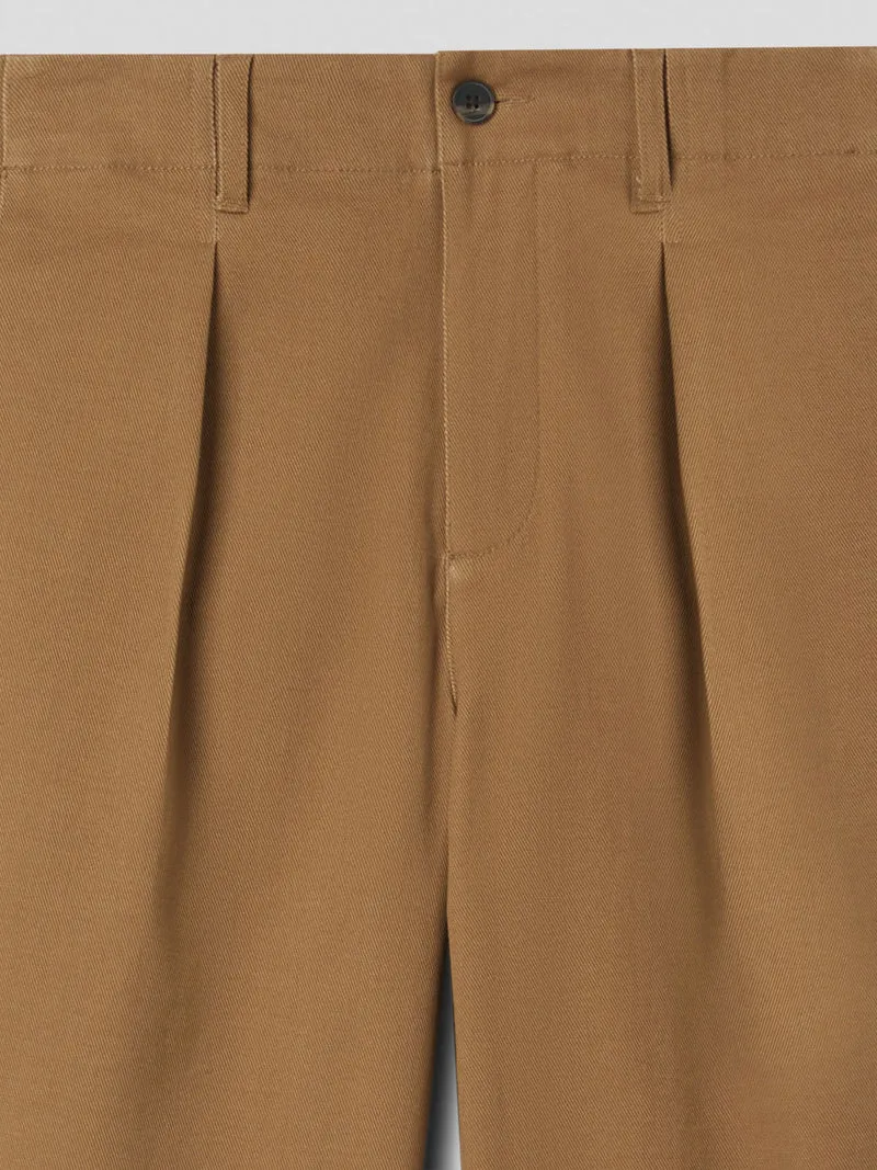 Chino slim à pinces