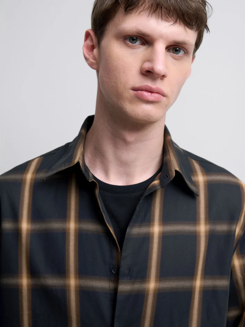 Chemise slim à carreaux