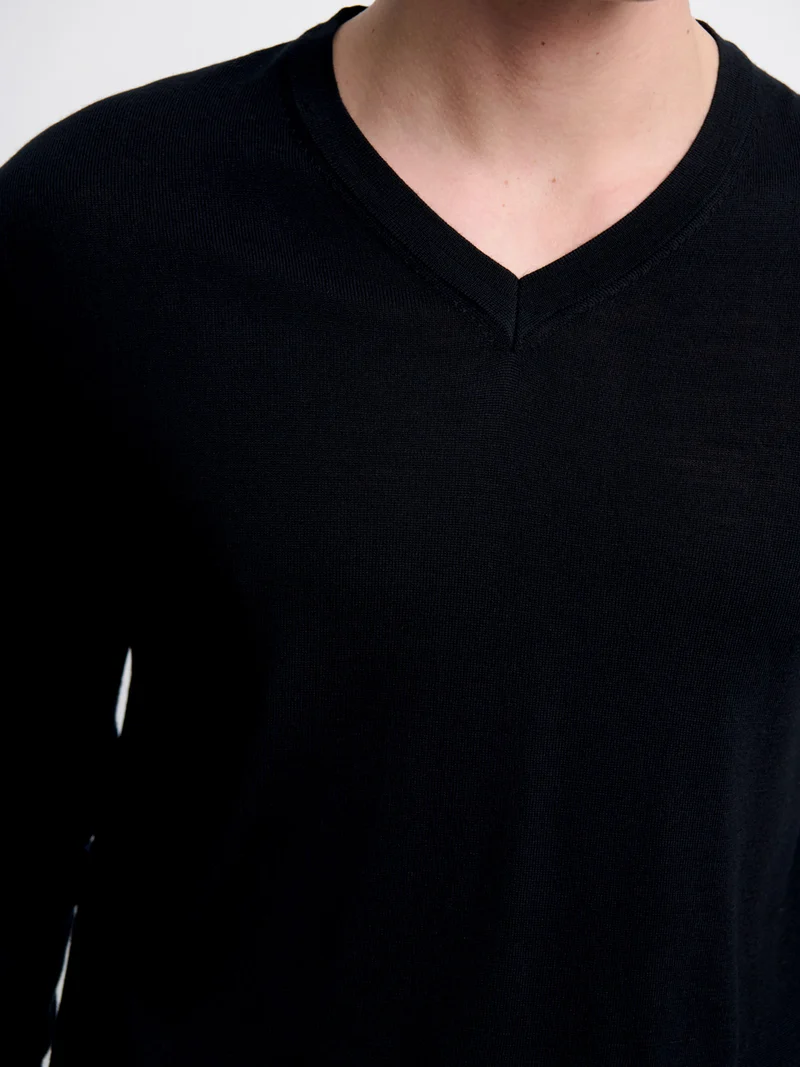 Pull col V en laine Mérinos
