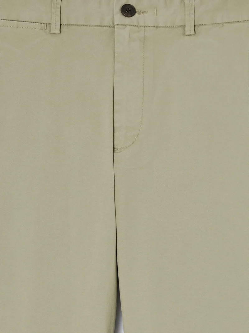 Chino regular en coton tencel