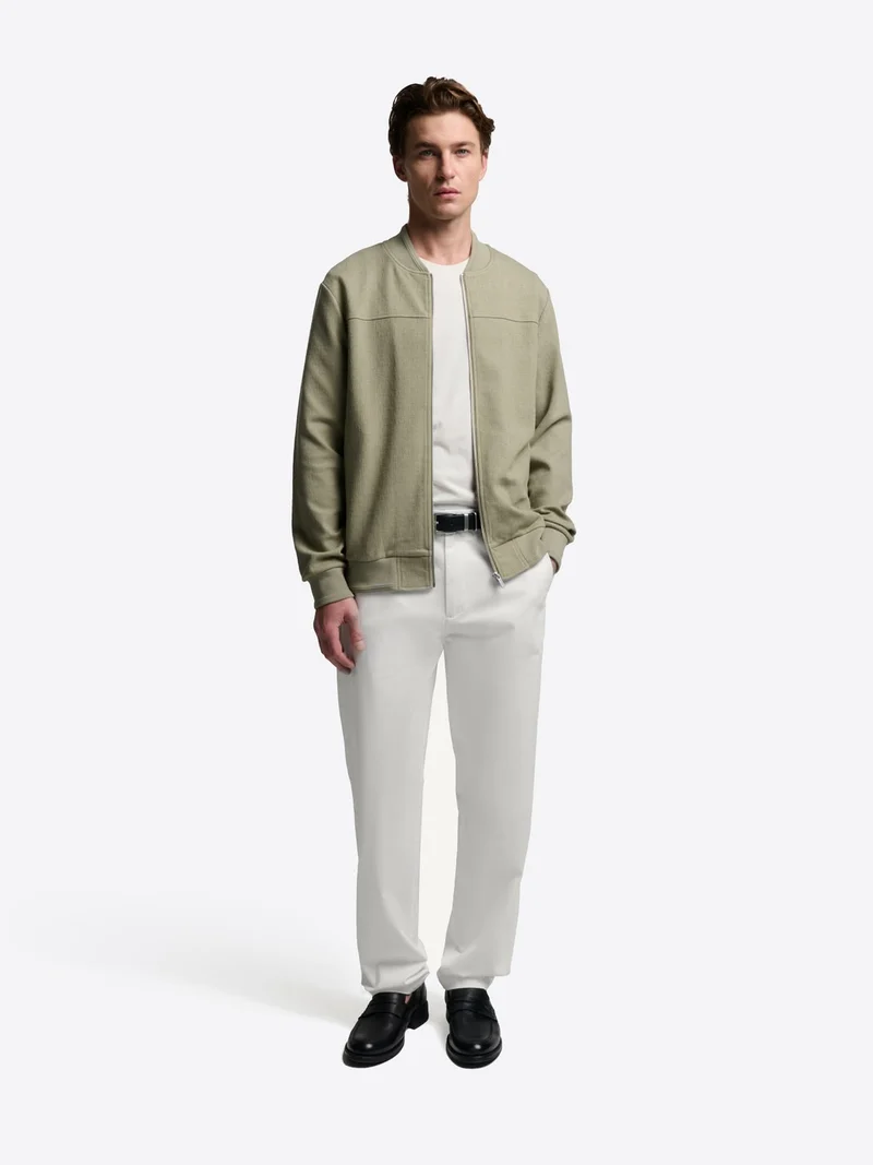 Chino regular en coton tencel