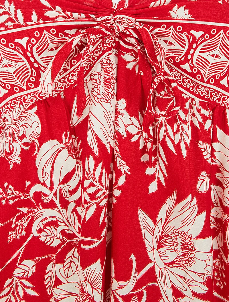 Robe longue empire à liens imprimé à fleurs - Rouge